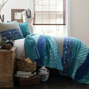 LUSH - Royal Empire Peacock - Reversible Quilt - 3 pc KING (Quilt / Shams)- NEW
